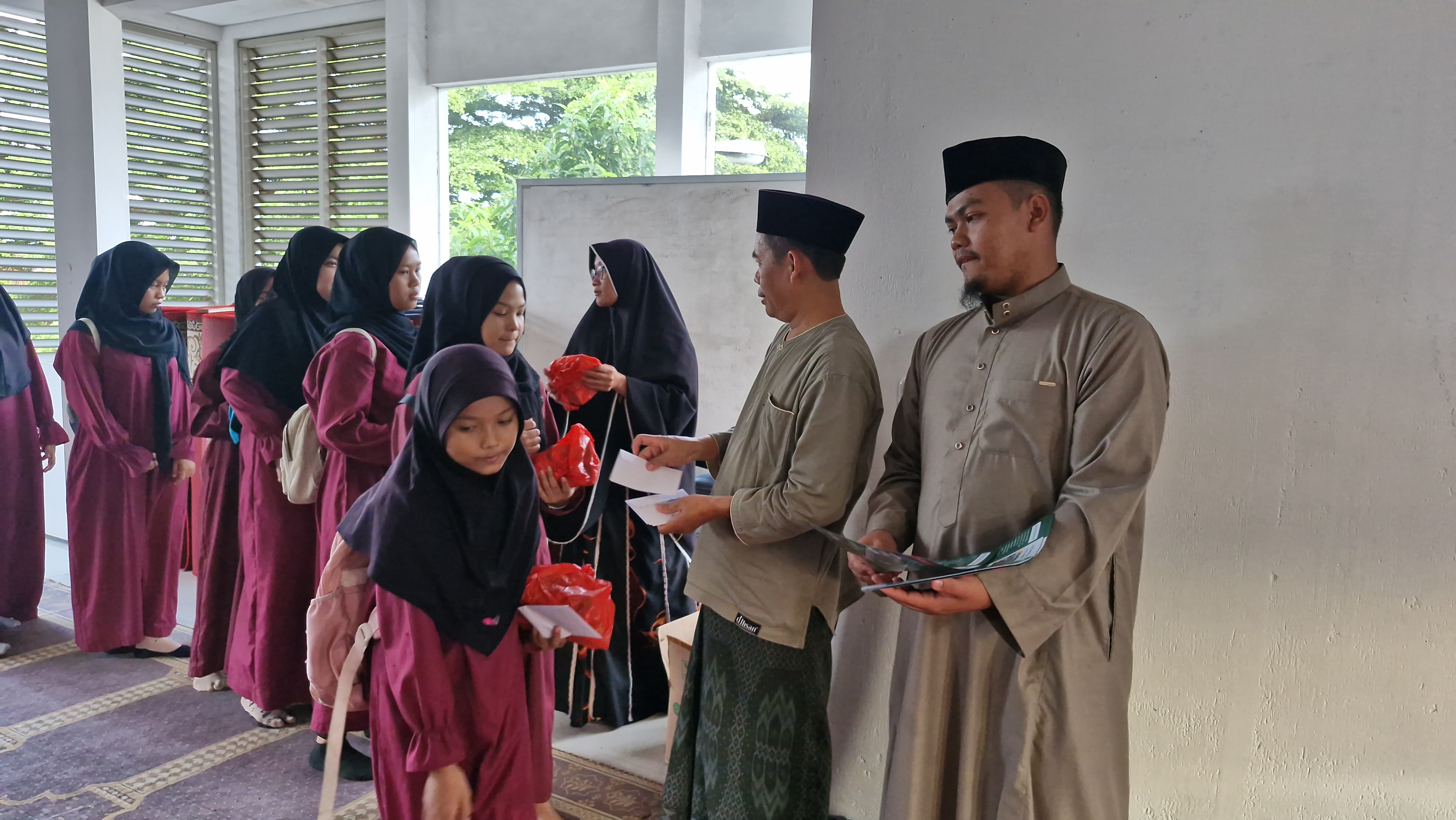 Galeri Pembinaan dan Santunan Anak Yatim Masjid Al-Amanah